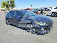 2020 Nissan ALTIMA photo