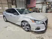2020 Nissan ALTIMA photo