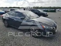 2020 Nissan ALTIMA photo