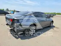 2020 Nissan ALTIMA photo