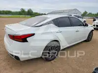2020 Nissan ALTIMA photo