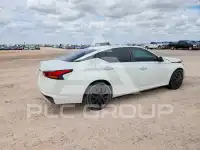 2020 Nissan ALTIMA photo