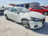 2020 Nissan ALTIMA photo