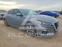2020 Nissan ALTIMA photo