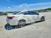 2020 Nissan ALTIMA photo
