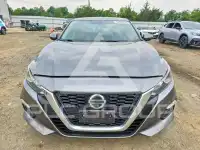 2020 Nissan ALTIMA photo