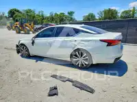 2020 Nissan ALTIMA photo