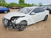 2020 Nissan ALTIMA photo