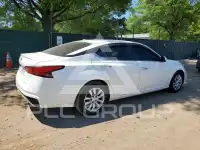 2020 Nissan ALTIMA photo