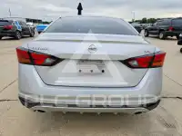 2020 Nissan ALTIMA фото