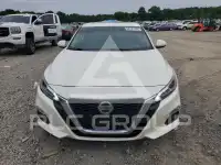 2020 Nissan ALTIMA photo