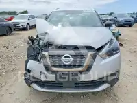 2020 Nissan KICKS photo