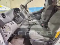 2020 Nissan NV 200 фото