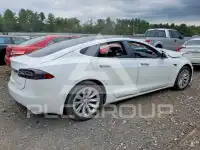 2020 Tesla MODEL S фото