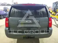2020 Chevrolet Suburan photo