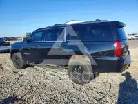 2020 Chevrolet Suburan photo