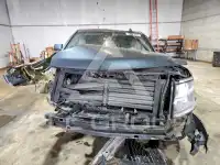 2020 Chevrolet Suburan photo