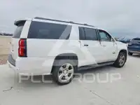 2020 Chevrolet Suburan photo