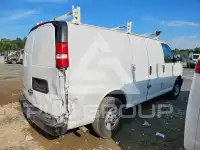 2020 Chevrolet Express фото