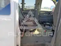 2020 Chevrolet Express фото