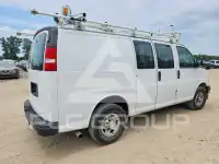 2020 Chevrolet Express фото