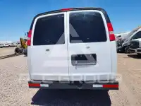 2020 Chevrolet Express фото