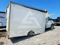 2020 Chevrolet Express photo