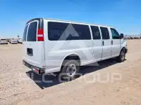 2020 Chevrolet Express фото