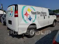 2020 Chevrolet Express фото