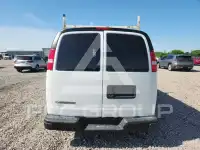 2020 Chevrolet Express фото