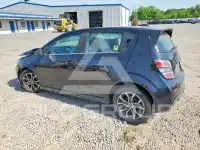 2020 Chevrolet Sonic фото