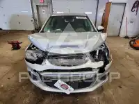 2020 Chevrolet Sonic фото