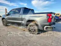 2020 Chevrolet Silverado photo