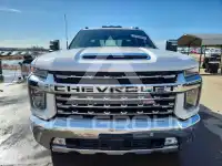 2020 Chevrolet Silverado фото