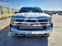 2020 Chevrolet Silverado photo