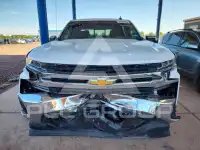 2020 Chevrolet Silverado photo