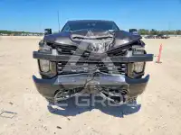 2020 Chevrolet Silverado photo