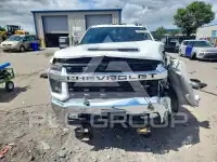 2020 Chevrolet Silverado photo