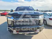 2020 Chevrolet Silverado photo