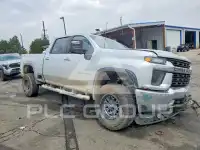 2020 Chevrolet Silverado photo