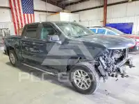 2020 Chevrolet Silverado photo