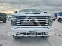 2020 Chevrolet Silverado фото