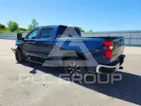 2020 Chevrolet Silverado photo