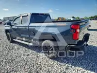 2020 Chevrolet Silverado photo