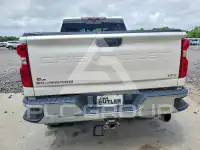 2020 Chevrolet Silverado фото