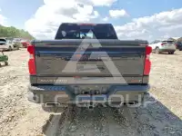 2020 Chevrolet Silverado photo