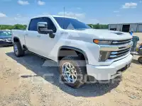 2020 Chevrolet Silverado фото