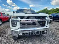 2020 Chevrolet Silverado photo