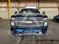 2020 Chevrolet Silverado фото
