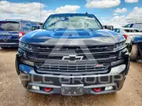 2020 Chevrolet Silverado photo